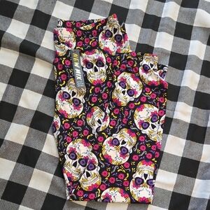 New Mix Black Leggings with Pink & Purple Sugar Skull Print Size XPlus (2x) Nwt